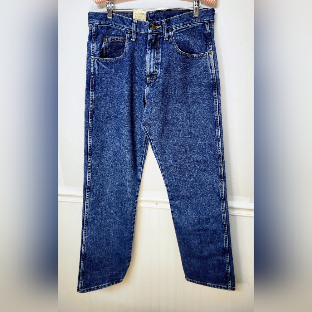 NWT Wrangler Rugged Wear Men's Relaxed Fit Jeans Size 32x32 Blue Dark Denim 0124